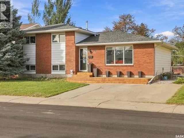 94 Andre Avenue, Regina, SK, S4T 7N2 house for sale | Listing ID SK051367 | Royal LePage
