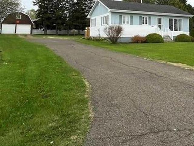 94 Chaleur St, Charlo, NB, E8E 2E7 house for sale | Listing ID NB140738 | Royal LePage