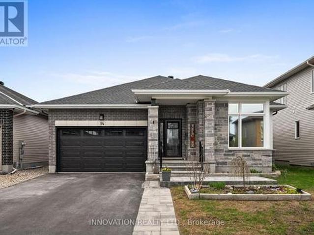 94 Dunlop Road, Carleton Place, ON, K7C 0R8 house for sale | Listing ID X13531 | Royal LePage