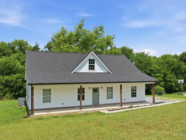 94 Hickory Ridge Ln