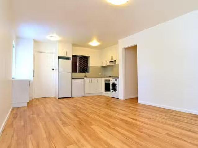 9/4 Kingston Avenue, West Perth, WA 6005