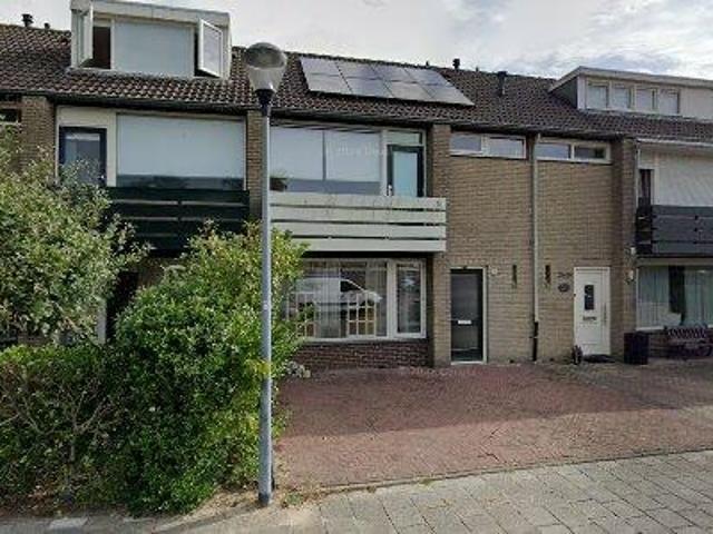94 m2 apartment for rent in Breda