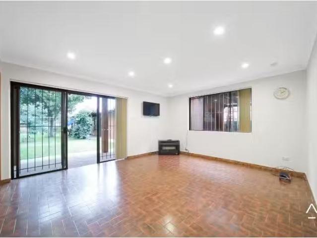 94 Macauley Street, Leichhardt House for rent Listed by Abi D.