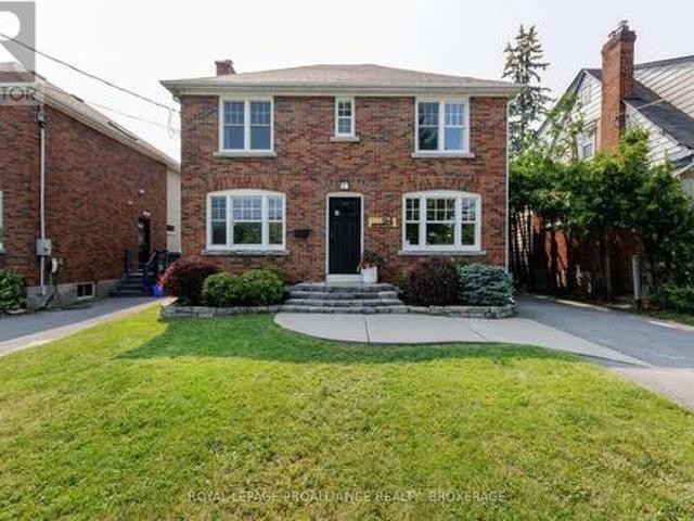 94 Macdonnell Street N, Kingston Central City East, ON, K7L 4B7 Luxury House for sale | Listing ID X13617 | Royal LePage Carriage Trade Luxury Properties