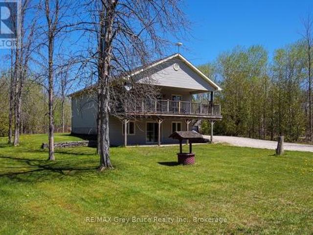 94 Maple Drive, Northern Bruce Peninsula, ON, N0H 1Z0 house for sale | Listing ID X13167 | Royal LePage