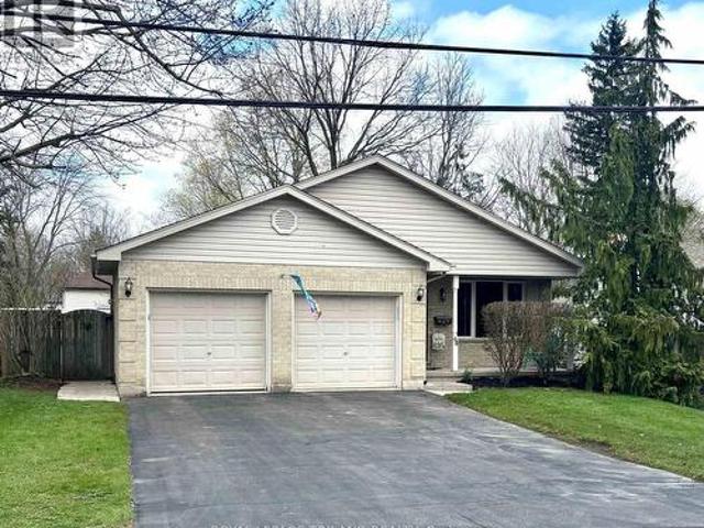 94 Queen Street, Thames Centre Dorchester, ON, N0L 1G2 house for sale | Listing ID X13025 | Royal LePage