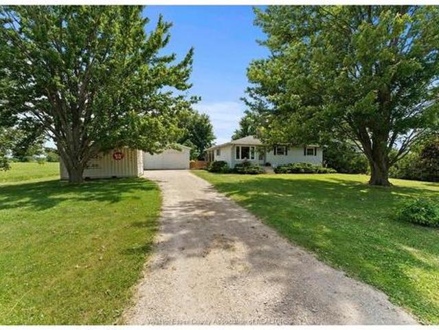 94 Road 11, Gosfield North, ON, N0R 1V0 house for sale | Listing ID 26016 | Royal LePage