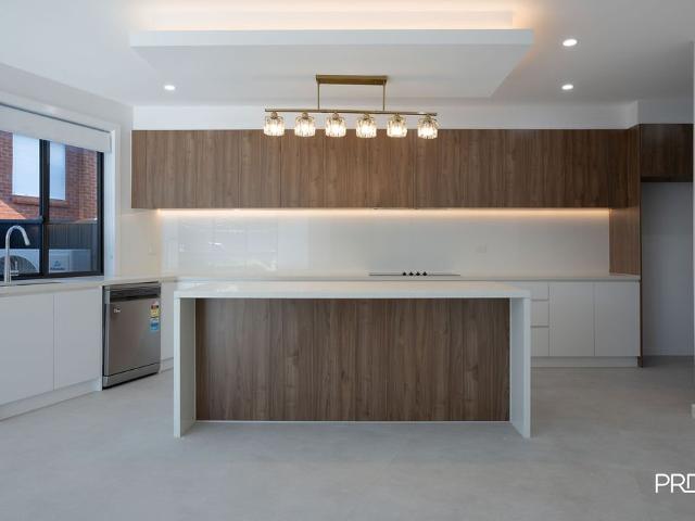 94 Smith St, South Penrith NSW 2750
