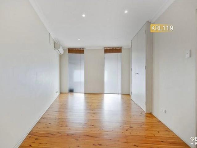 94 St Johns Road, Glebe | 2 Bed 2 Bath Apartment Near USYD