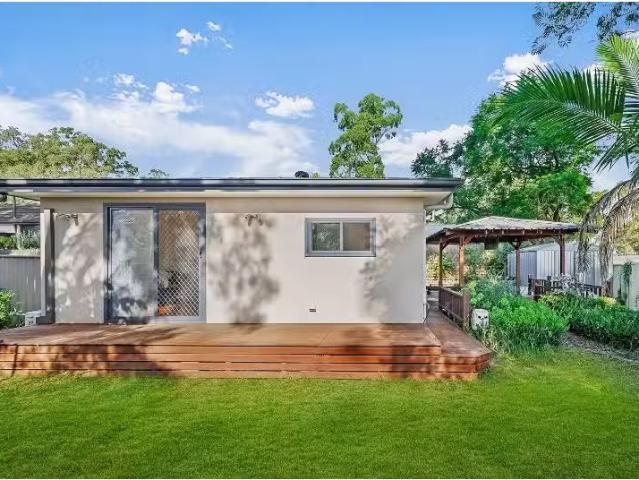 94A Barbara Boulevard, Seven Hills House for rent Listed by S.