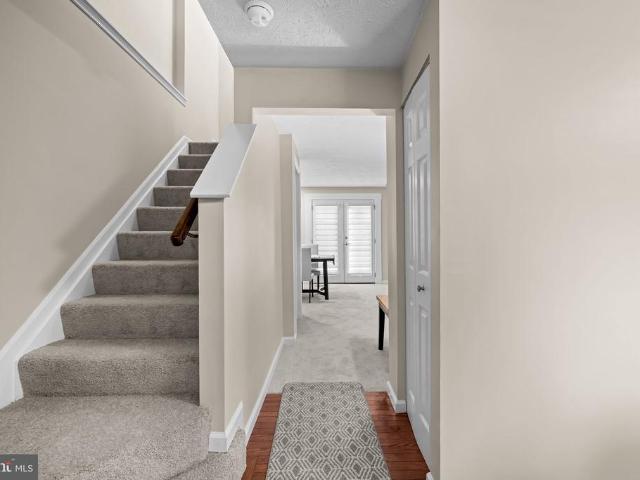 9506 Orbitan Court