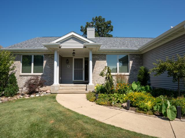 9508 SHORE Drive