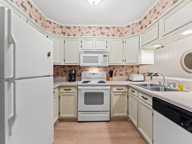 9501 Shore Dr. C 329