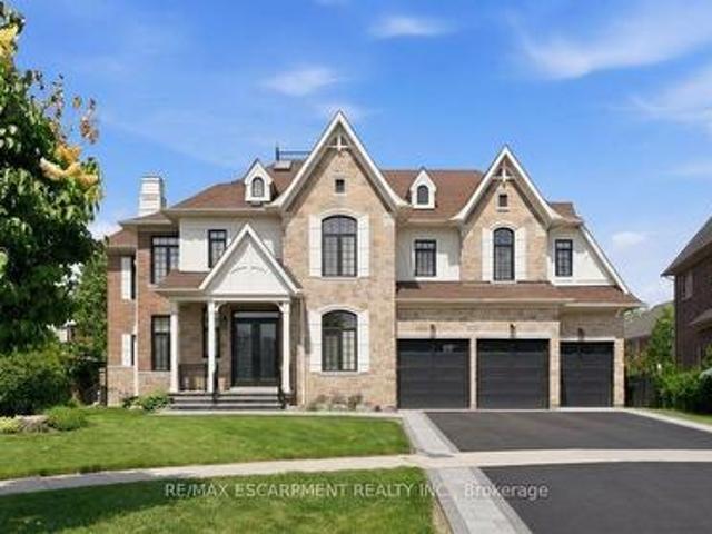 950 Fredonia Drive, Mississauga, ON, L5C 2W4 house for sale | Listing ID W13676 | Royal LePage
