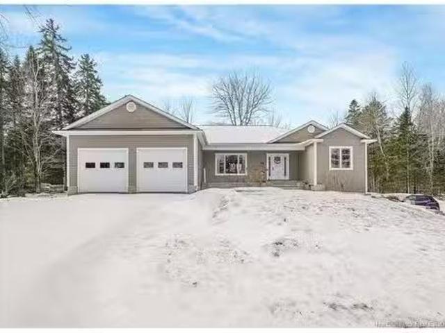 950 Mazerolle Settlement Rd, Mazerolle Settlement, NB, E3E 2B4.