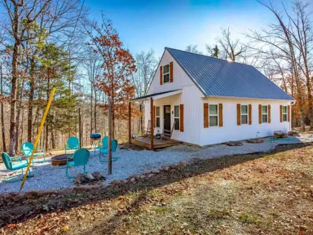 950 SUNNY SLOPE RD, EDGEMONT, AR 72044