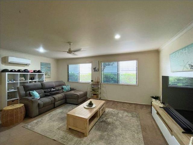 $850 P/W *NEGOTIABLE* ~ ONLY 2 WEEKS BOND