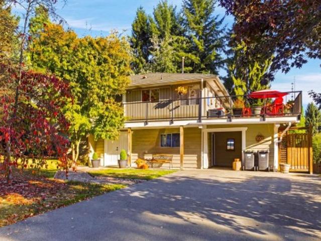950 Tollcross Road, North Vancouver, BC, V7H 2G2 house for sale | Listing ID R3175 | Royal LePage