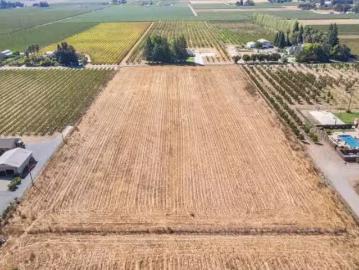 9514 E PELTIER RD, ACAMPO, CA 95220