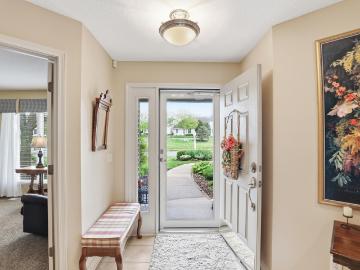 9515 Colsons Hill