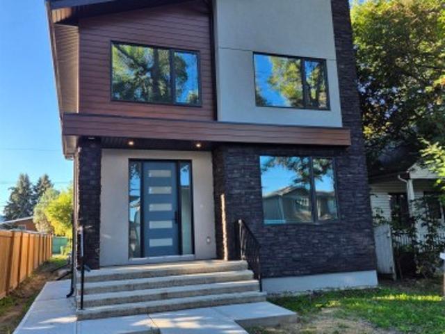 9515 75 Avenue Nw, Edmonton, AB, T6E 1H5 house for sale | Listing ID E4506 | Royal LePage