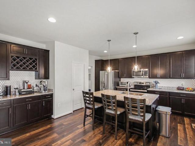 9510 Hillcrest Drive