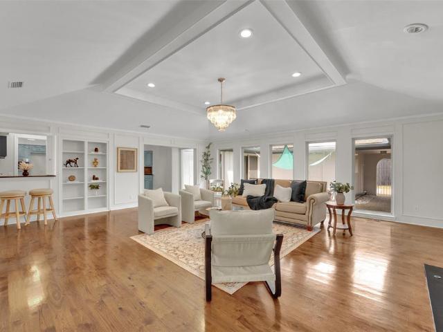 9511 Robin Meadow Drive