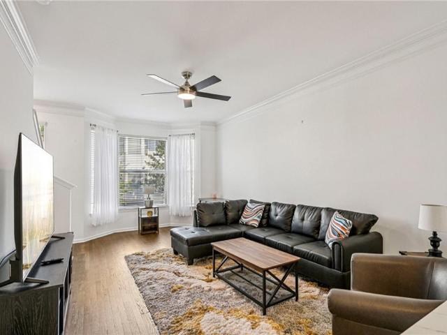 951 Glenwood Avenue SE 1706