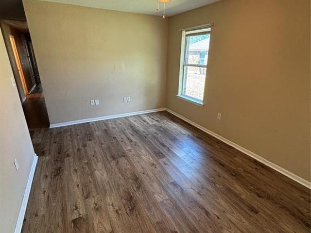 951 W Elm Street