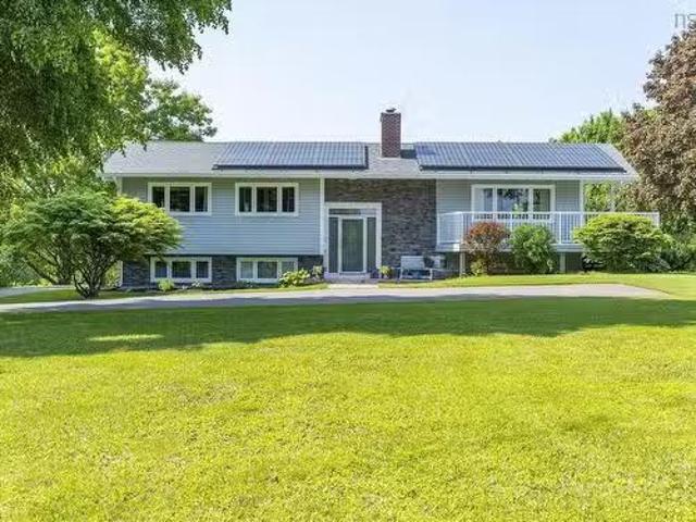 9521 Commercial Street, New Minas, NS, B4N 3G3 house for sal.