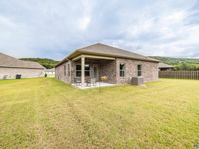 9522 Hampton Oak Drive