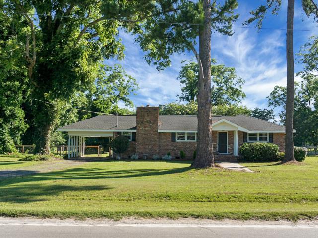 952 W Main Street