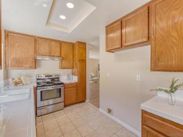 9535 Cedar Hill Ct