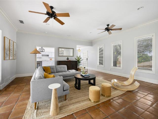 9535 Viewside Drive