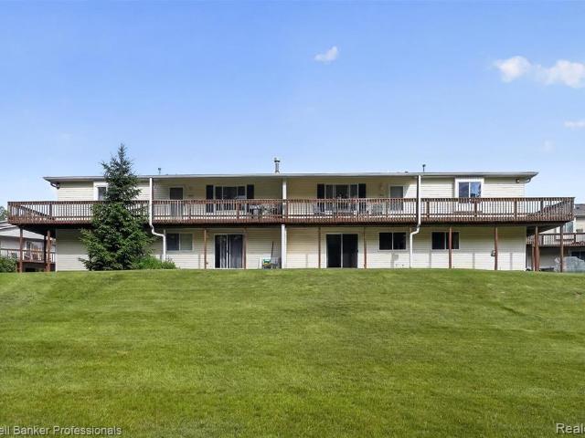 9533 Overlook Court
