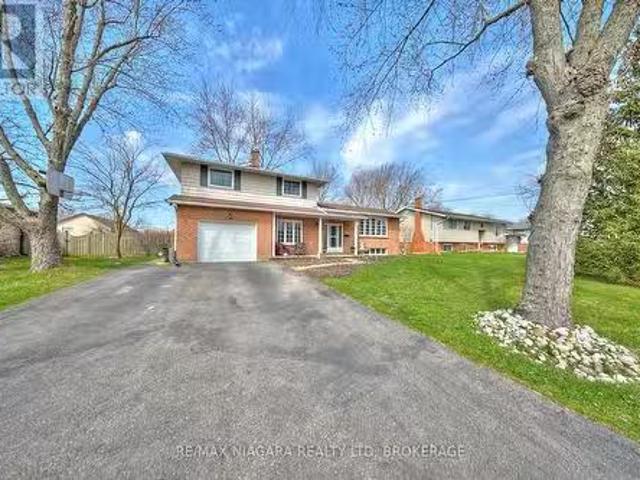 953 Grandview Road, Fort Erie Crescent Park, ON, L2A 5R4 h.