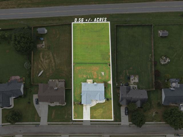 953 Jefferson Walk Circle