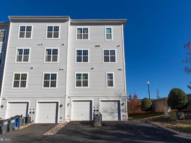 9541 Chancellorsville Ln, Manassas, VA 20110 | MLS #VAMN2010