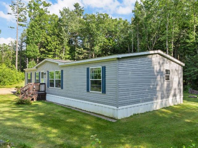 954 Ten Rod Road