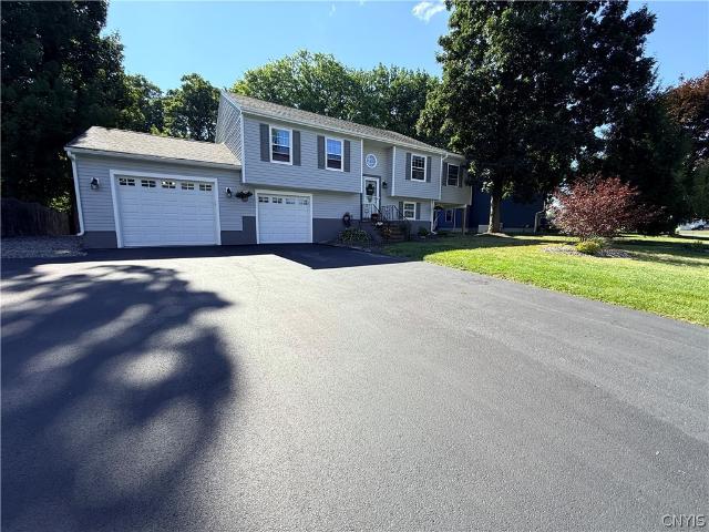 9556 Bantry Lane