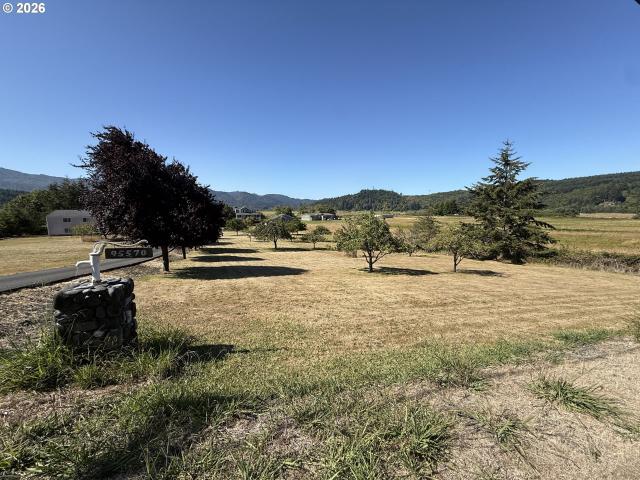 95570 n bank rogue river rd