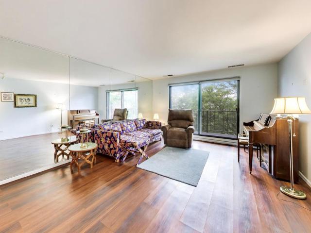 9558 Gross Point Road # A605