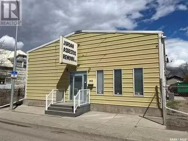955/969 Winnipeg Street, Regina, SK, S4R 1J1 commercial for.