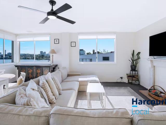 9/55 Hillside Crescent, HAMILTON, QLD 4007