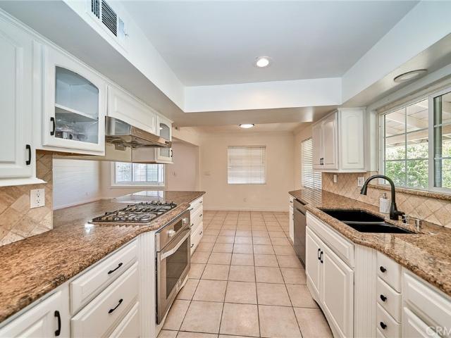 9565 Ironwood