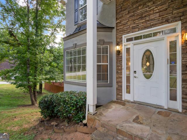 9569 Lakeview Court