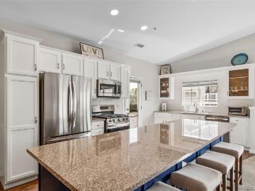 9569 Pearl Circle # 202