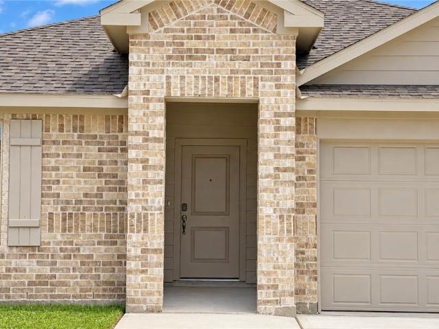 9562 Swedish Oak Drive
