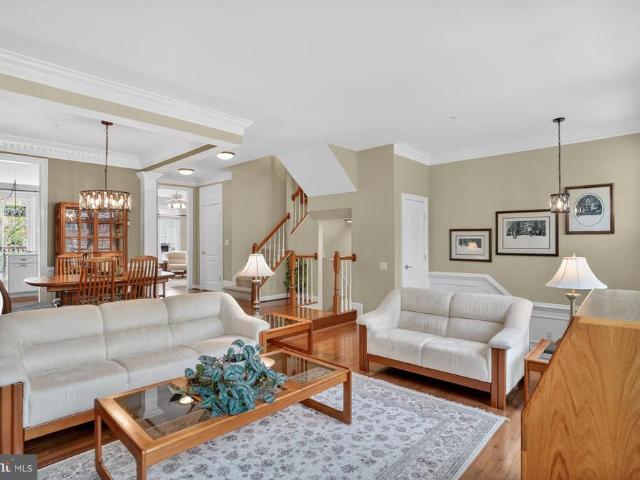 9574 Lagersfield Circle