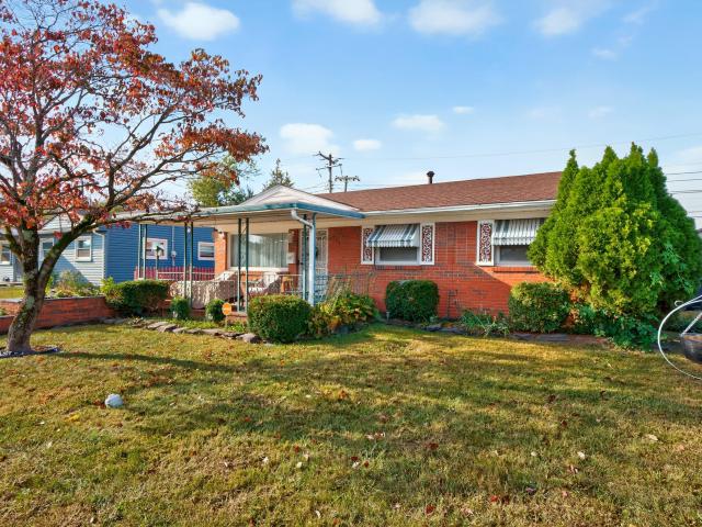 957 Waverly Drive